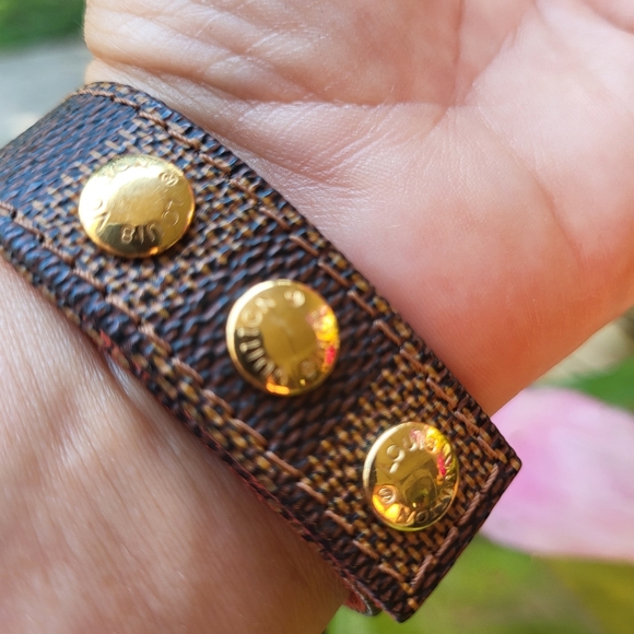 LOUIS VUITTON DAMILER BRACELET - Picture 3 of 6